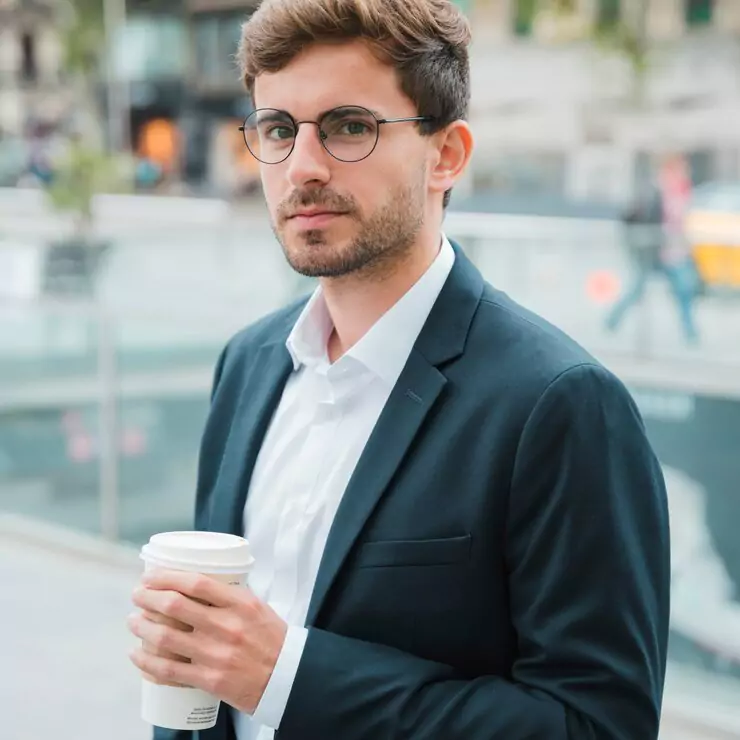 ivan-sales-manager